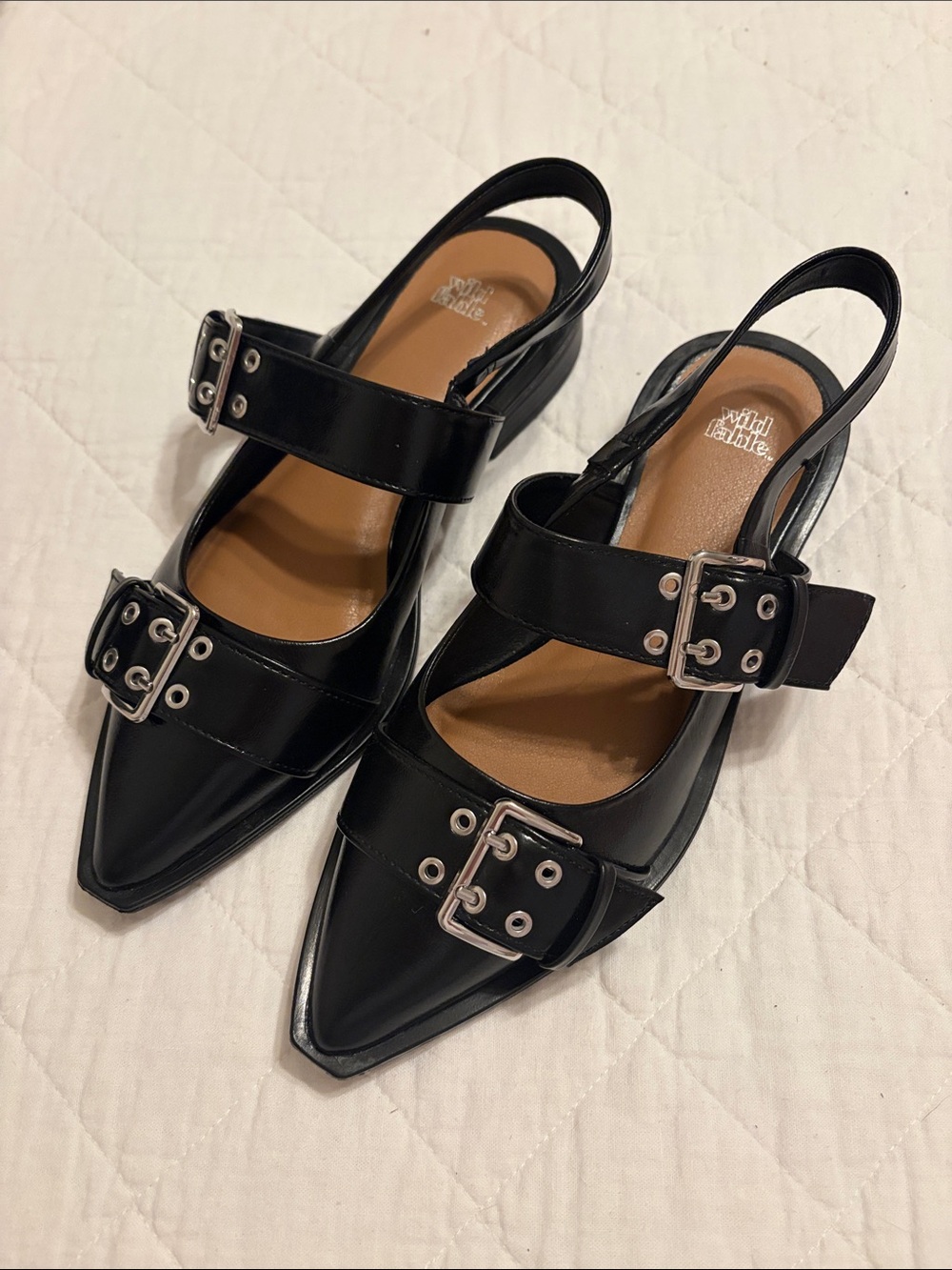 Wild Fable Black Pointed Slingback Flats with Buckle Straps